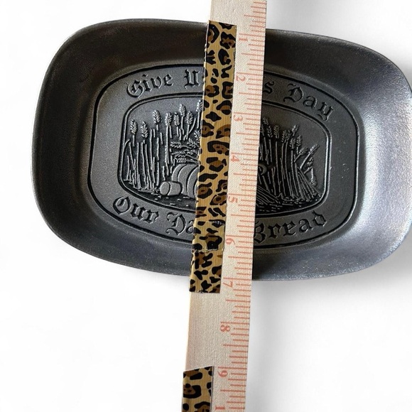 Pewter Bread Tray – “Give Us This Day Our Daily Bread” | Vintage Farmhouse Vibes - Picture 7 of 7